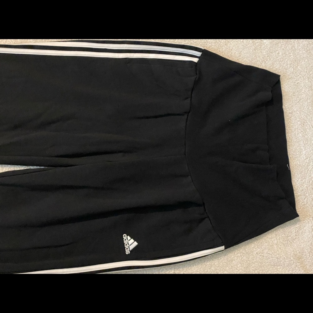 Maternity Adidas sweats
